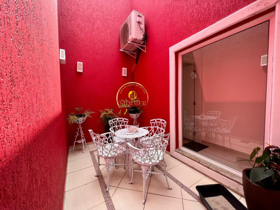 Imagem Casa com 3 Quartos à Venda, 202 m² em Jardim Imperial - Arujá Imagem Casa com 3 Quartos à Venda, 202 m² em Jardim Imperial - Arujá