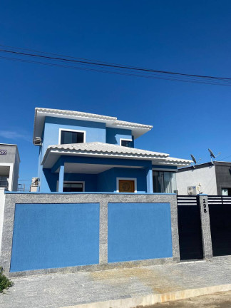 Casa com 3 Quartos à Venda,  em Pindobas - Maricá