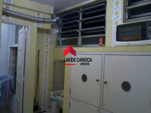 Imagem Apartamento com 2 Quartos à Venda, 65 m² em Copacabana - Rio De Janeiro Imagem Apartamento com 2 Quartos à Venda, 65 m² em Copacabana - Rio De Janeiro