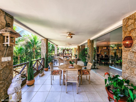 Imagem Imóvel com 5 Quartos à Venda, 2.500 m² em Mangaratiba - Angra Dos Reis Imagem Imóvel com 5 Quartos à Venda, 2.500 m² em Mangaratiba - Angra Dos Reis