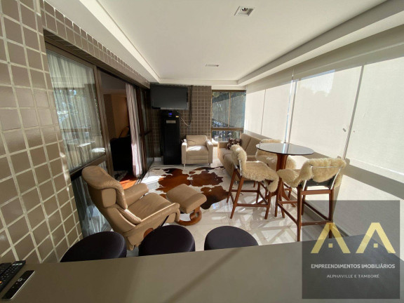 Imagem Apartamento com 4 Quartos à Venda, 289 m² em Alphaville - Barueri