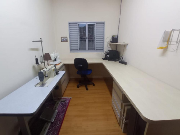 Imagem Casa com 3 Quartos à Venda, 220 m² em Vila Amália - São Paulo