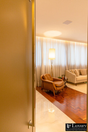 Imagem Apartamento com 3 Quartos à Venda, 250 m² em Jardim Paulista - São Paulo