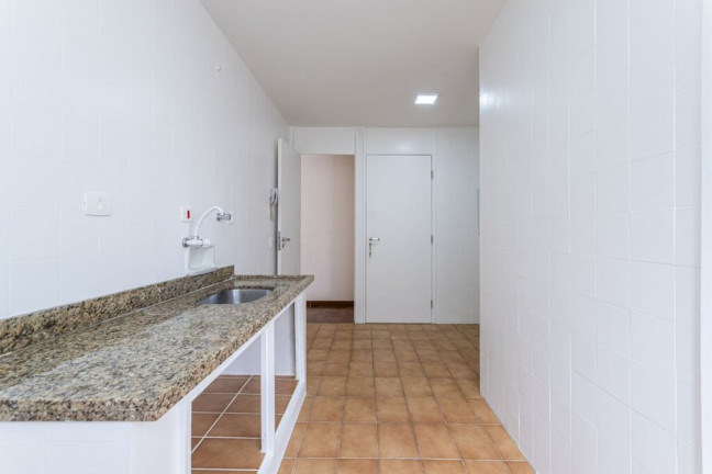 Imagem Imóvel com 3 Quartos à Venda, 90 m² em Moema - São Paulo Imagem Imóvel com 3 Quartos à Venda, 90 m² em Moema - São Paulo