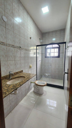 Imagem Casa com 2 Quartos à Venda, 220 m² em Centro - Maricá