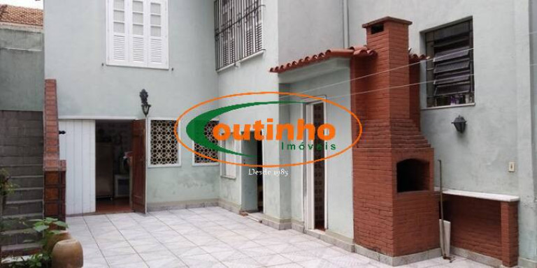 Imagem Casa com 3 Quartos à Venda, 226 m² em Vila Isabel - Rio De Janeiro Imagem Casa com 3 Quartos à Venda, 226 m² em Vila Isabel - Rio De Janeiro