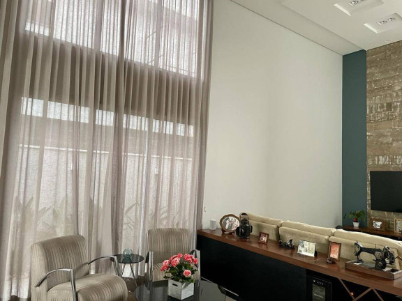 Imagem Casa com 3 Quartos à Venda, 300 m² em Caçapava Imagem Casa com 3 Quartos à Venda, 300 m² em Caçapava