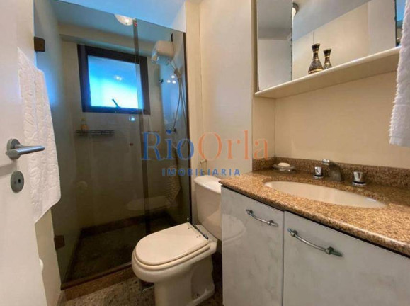 Imagem Apartamento com 4 Quartos à Venda, 145 m² em Barra Da Tijuca - Rio De Janeiro