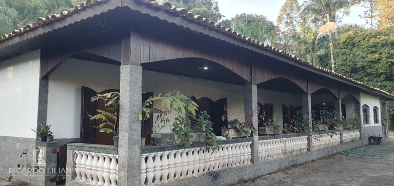 Imagem Imóvel com 4 Quartos à Venda, 7.000 m² em Chácaras Copaco - Arujá