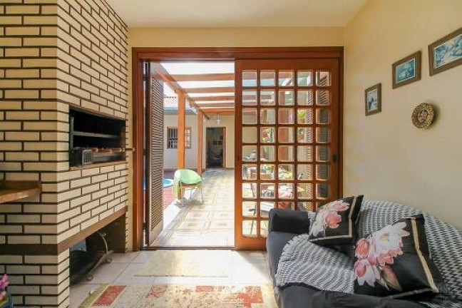 Imagem Casa com 4 Quartos à Venda,  em Espírito Santo - Porto Alegre