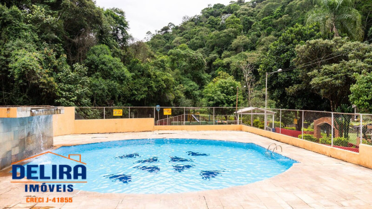 Imagem Chácara com 8 Quartos à Venda, 31 m² em Jardim Alegria - Francisco Morato Imagem Chácara com 8 Quartos à Venda, 31 m² em Jardim Alegria - Francisco Morato