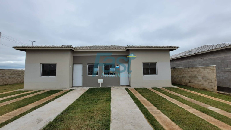 Casa de Condomínio com 2 Quartos à Venda, 290 m² em Novo Mundo - Várzea Grande