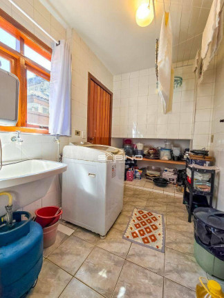 Imagem Casa com 3 Quartos para Temporada, 210 m² em Riviera De São Lourenço - Bertioga Imagem Casa com 3 Quartos para Temporada, 210 m² em Riviera De São Lourenço - Bertioga