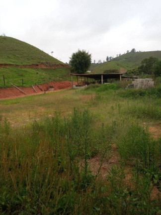 Imagem Chácara com 2 Quartos à Venda, 302.500 m² em Centro - Taubaté