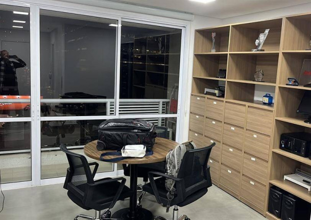 Sala Comercial à Venda, 44 m² em Vila Leopoldina - São Paulo