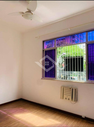 Imagem Apartamento com 2 Quartos à Venda, 60 m² em Icaraí - Niterói