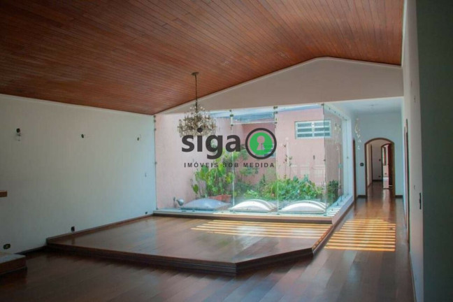 Imagem Casa com 4 Quartos à Venda, 530 m² em Brooklin - São Paulo Imagem Casa com 4 Quartos à Venda, 530 m² em Brooklin - São Paulo