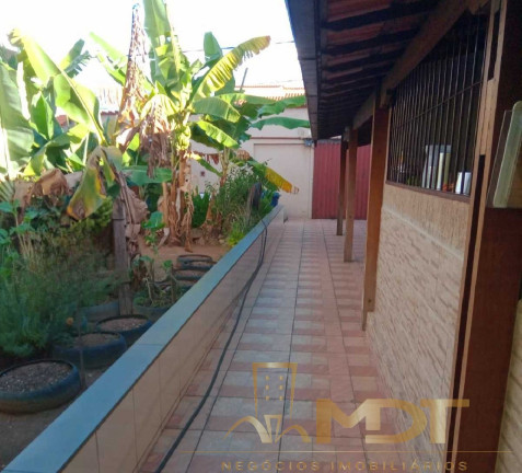 Imagem Casa com 2 Quartos à Venda, 119 m² em Jardim Leblon - Belo Horizonte Imagem Casa com 2 Quartos à Venda, 119 m² em Jardim Leblon - Belo Horizonte