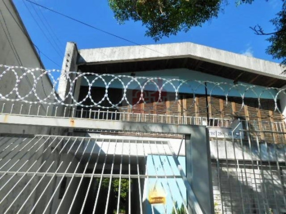 Imagem Casa com 4 Quartos à Venda, 180 m² em Rio Branco - Porto Alegre Imagem Casa com 4 Quartos à Venda, 180 m² em Rio Branco - Porto Alegre