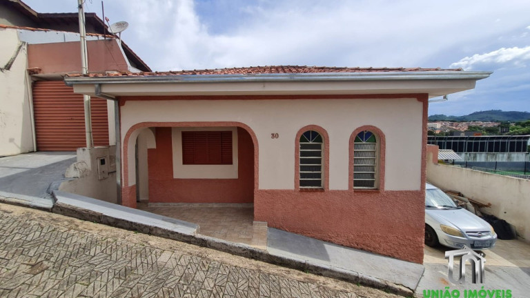 Imagem Casa com 3 Quartos à Venda, 124 m² em Centro - Bragança Paulista Imagem Casa com 3 Quartos à Venda, 124 m² em Centro - Bragança Paulista