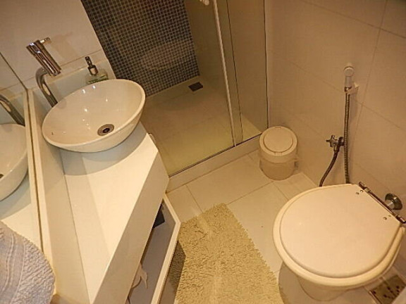 Imagem Apartamento com 3 Quartos à Venda, em Ipanema - Rio De Janeiro Imagem Apartamento com 3 Quartos à Venda, em Ipanema - Rio De Janeiro