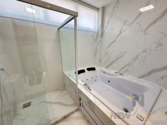 Imagem Casa com 5 Quartos à Venda, 360 m² em Interlagos - Vila Velha Imagem Casa com 5 Quartos à Venda, 360 m² em Interlagos - Vila Velha