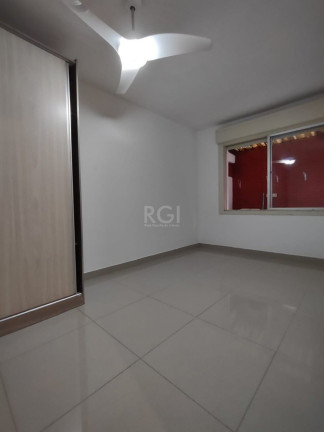 Imagem Apartamento com 2 Quartos à Venda, 61 m² em Medianeira - Porto Alegre Imagem Apartamento com 2 Quartos à Venda, 61 m² em Medianeira - Porto Alegre