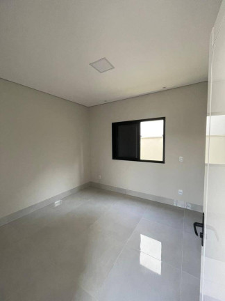 Imagem Casa com 3 Quartos à Venda, 163 m² em Condomínio Belvedere - Cuiabá Imagem Casa com 3 Quartos à Venda, 163 m² em Condomínio Belvedere - Cuiabá
