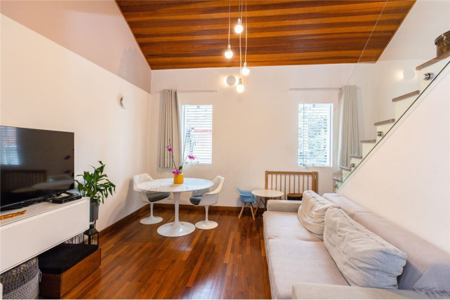 Imagem Casa com 3 Quartos à Venda, em Jardim Paulista - São Paulo Imagem Casa com 3 Quartos à Venda, em Jardim Paulista - São Paulo