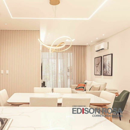 Apartamento com 3 Quartos à Venda, 102 m² em Centro - Florianópolis