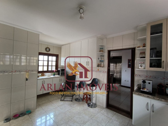 Imagem Casa com 3 Quartos à Venda, 253 m² em Real Parque - Caieiras Imagem Casa com 3 Quartos à Venda, 253 m² em Real Parque - Caieiras