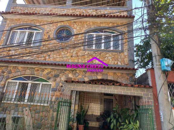 Casa com 6 Quartos à Venda, 332 m² em Vila Valqueire - Rio De Janeiro