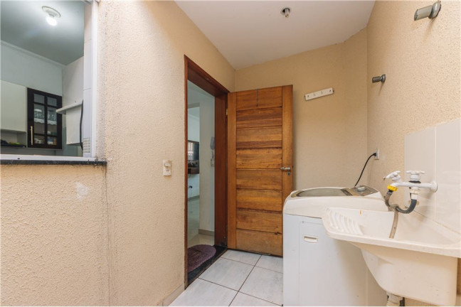 Imagem Casa com 2 Quartos à Venda, em Itaquera - São Paulo Imagem Casa com 2 Quartos à Venda, em Itaquera - São Paulo