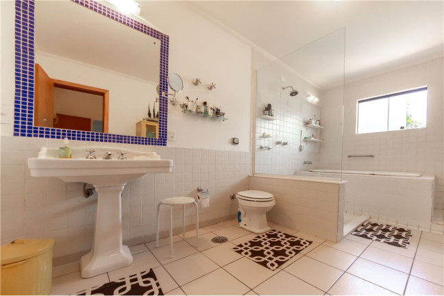 Imagem Casa com 5 Quartos à Venda, 1.470 m² em Granja Viana Ii - Cotia Imagem Casa com 5 Quartos à Venda, 1.470 m² em Granja Viana Ii - Cotia
