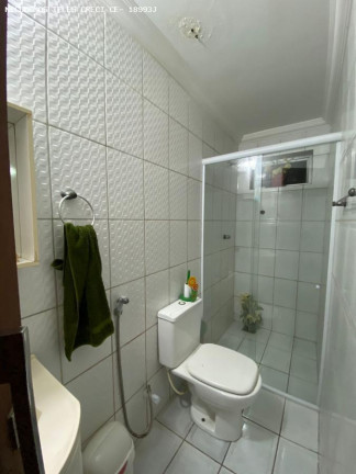 Imagem Casa com 3 Quartos à Venda, 312 m² em Nova Metropole - Caucaia Imagem Casa com 3 Quartos à Venda, 312 m² em Nova Metropole - Caucaia