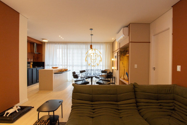 Imagem Apartamento com 3 Quartos à Venda, 201 m² em Centro - Curitiba