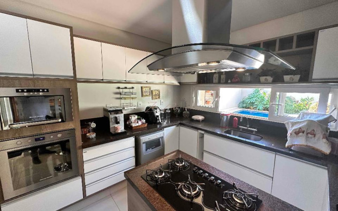 Imagem Sobrado com 4 Quartos à Venda, 326 m² em Vila Rica - Campo Grande