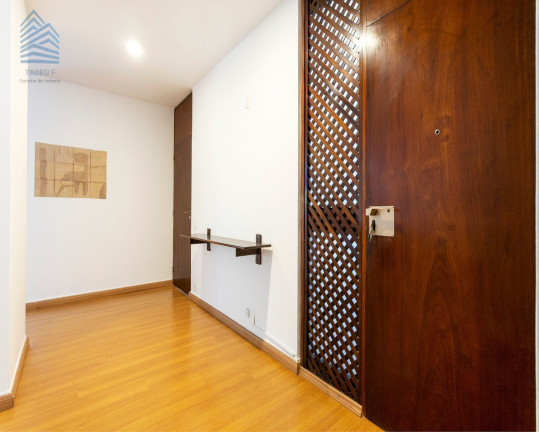 Imagem Imóvel com 3 Quartos para Alugar, 200 m² em Bela Vista - São Paulo Imagem Imóvel com 3 Quartos para Alugar, 200 m² em Bela Vista - São Paulo