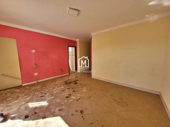 Imagem Imóvel com 2 Quartos à Venda, 200 m² em Vila Cristóvam - Limeira