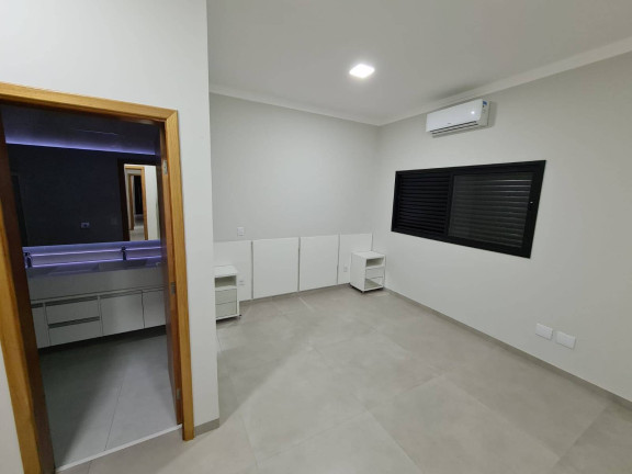 Imagem Casa com 3 Quartos à Venda, 300 m² em Bauru Imagem Casa com 3 Quartos à Venda, 300 m² em Bauru