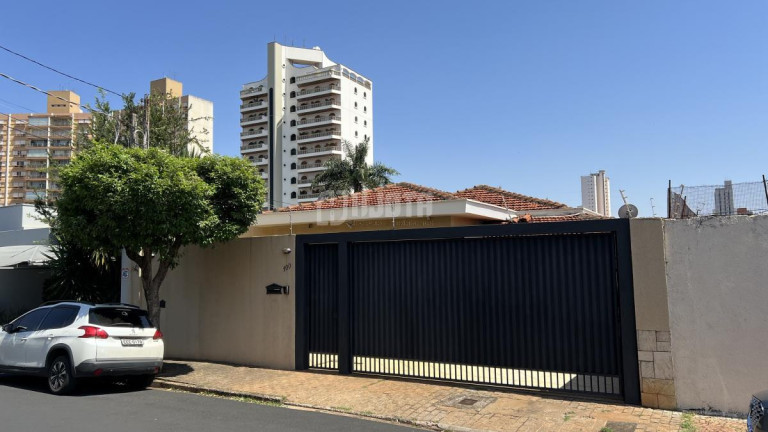 Imagem Casa com 3 Quartos à Venda, 205 m² em Centro - São José Do Rio Preto Imagem Casa com 3 Quartos à Venda, 205 m² em Centro - São José Do Rio Preto