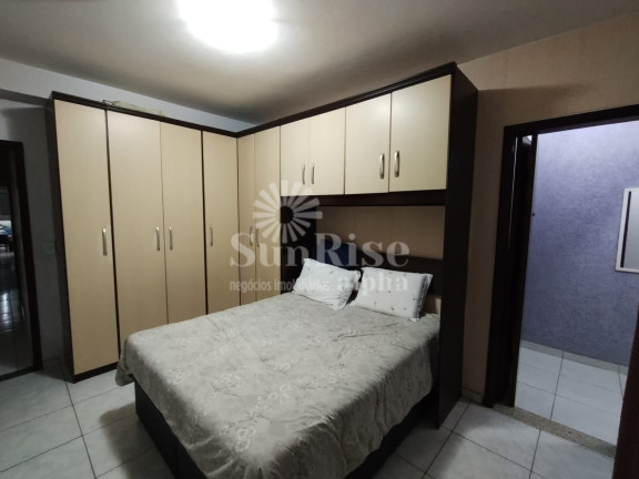 Imagem Casa com 3 Quartos à Venda, 204 m² em Jardim Elvira - Osasco Imagem Casa com 3 Quartos à Venda, 204 m² em Jardim Elvira - Osasco