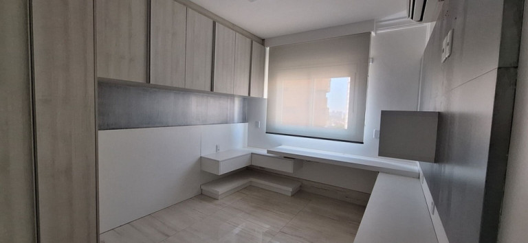 Imagem Imóvel com 4 Quartos à Venda, em Vila Suzana - São Paulo Imagem Imóvel com 4 Quartos à Venda, em Vila Suzana - São Paulo