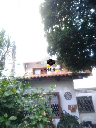 Imagem Casa com 3 Quartos à Venda, 200 m² em Passo Da Areia - Porto Alegre Imagem Casa com 3 Quartos à Venda, 200 m² em Passo Da Areia - Porto Alegre