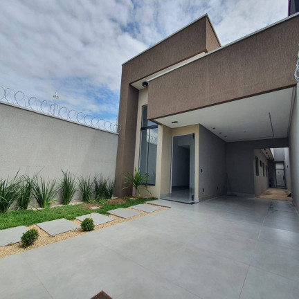 Imagem Casa com 3 Quartos à Venda, 180 m² em Setor Faiçalville - Goiânia Imagem Casa com 3 Quartos à Venda, 180 m² em Setor Faiçalville - Goiânia