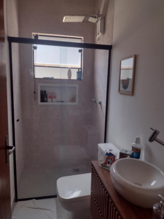 Imagem Casa com 3 Quartos à Venda, 160 m² em Portal Da Serra - Caldas Imagem Casa com 3 Quartos à Venda, 160 m² em Portal Da Serra - Caldas