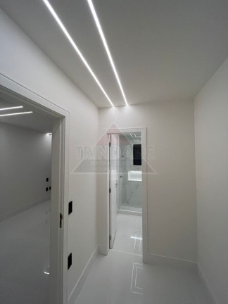 Imagem Casa com 5 Quartos à Venda, 500 m² em Recreio Dos Bandeirantes - Rio De Janeiro Imagem Casa com 5 Quartos à Venda, 500 m² em Recreio Dos Bandeirantes - Rio De Janeiro