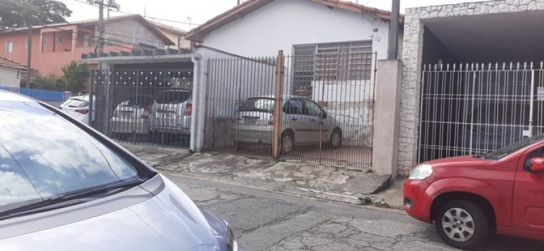 Imagem Casa com 1 Quarto à Venda, 120 m² em Campo Grande - São Paulo Imagem Casa com 1 Quarto à Venda, 120 m² em Campo Grande - São Paulo