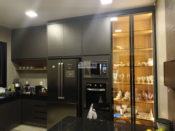 Imagem Casa de Condomínio com 3 Quartos à Venda, 404 m² em Recreio Dos Bandeirantes - Uberaba Imagem Casa de Condomínio com 3 Quartos à Venda, 404 m² em Recreio Dos Bandeirantes - Uberaba