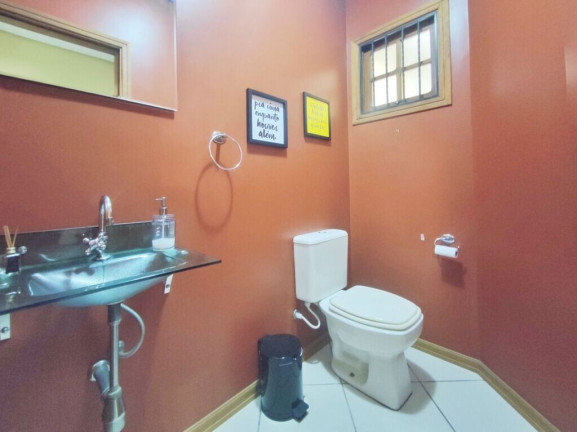 Imagem Casa com 2 Quartos à Venda, 194 m² em Jardim Botânico - Porto Alegre Imagem Casa com 2 Quartos à Venda, 194 m² em Jardim Botânico - Porto Alegre